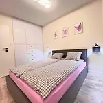 Purple Познань